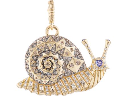 18k Yellow Gold Snail Diamond Pendant For Discount