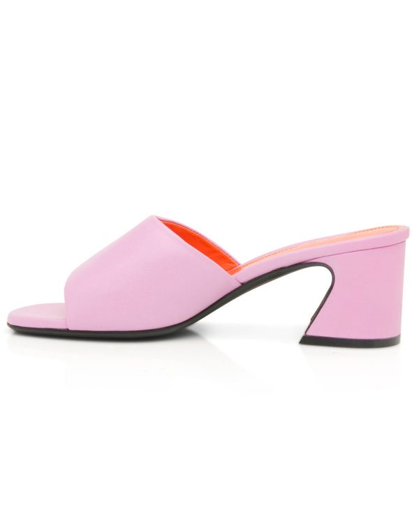 Sandal Mule Padded in Pink Fashion