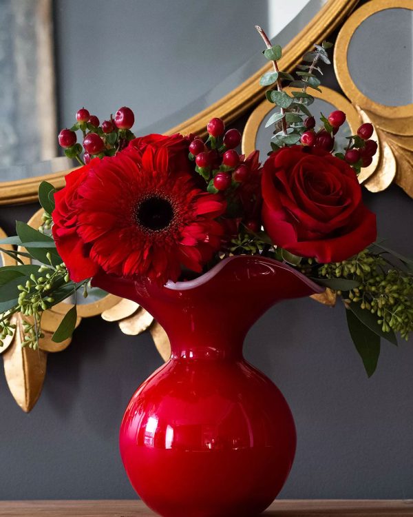 Small Fluted Vase in Red Online